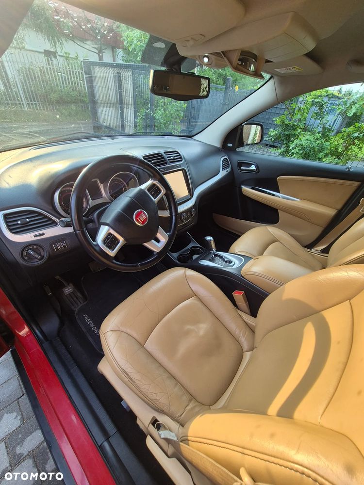 Fiat Freemont 2.0 Multijet Lounge AWD - 32