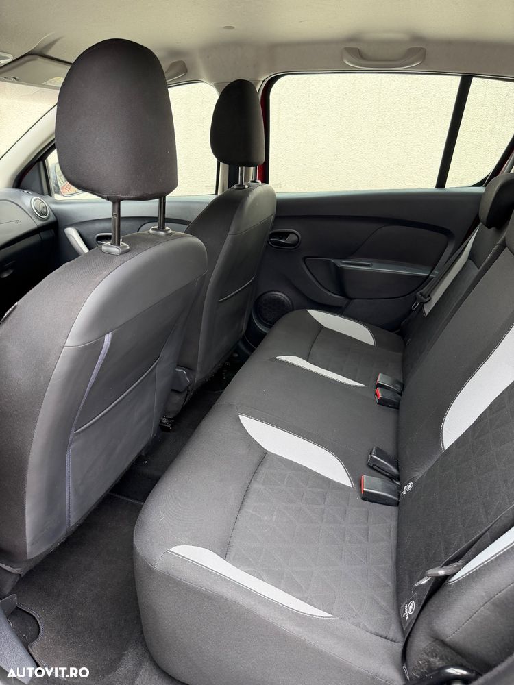Dacia Sandero - 13