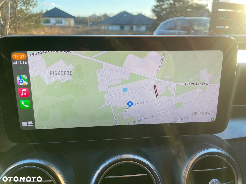 Mercedes-Benz Klasa C 300 9G-TRONIC - 21