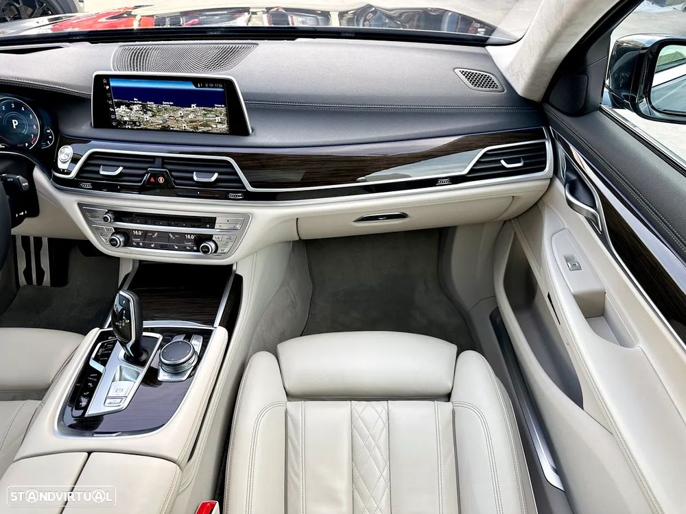 BMW 740 iH Active Hybrid - 11