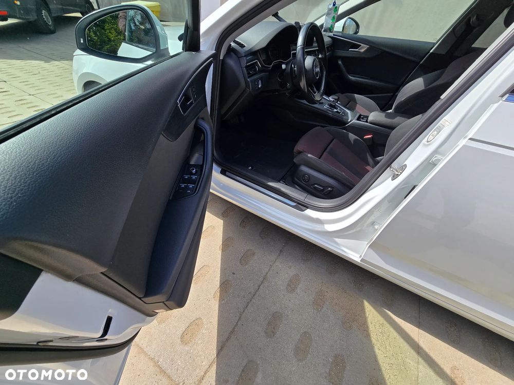Audi A4 Avant 2.0 TDI S tronic - 11