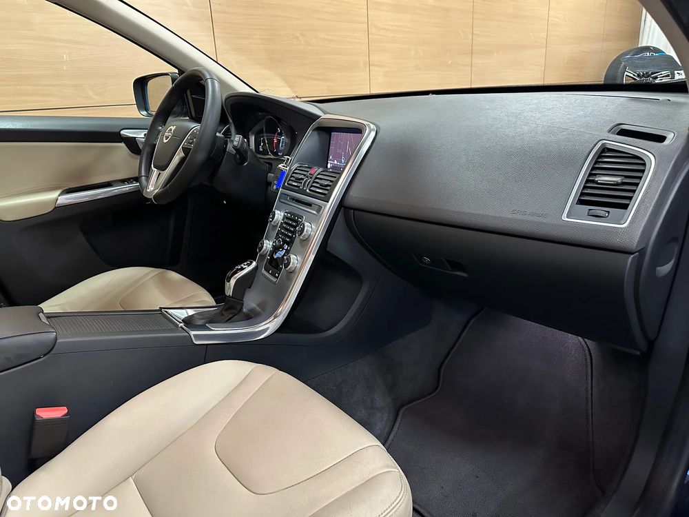 Volvo XC 60 D4 Drive-E Summum - 8