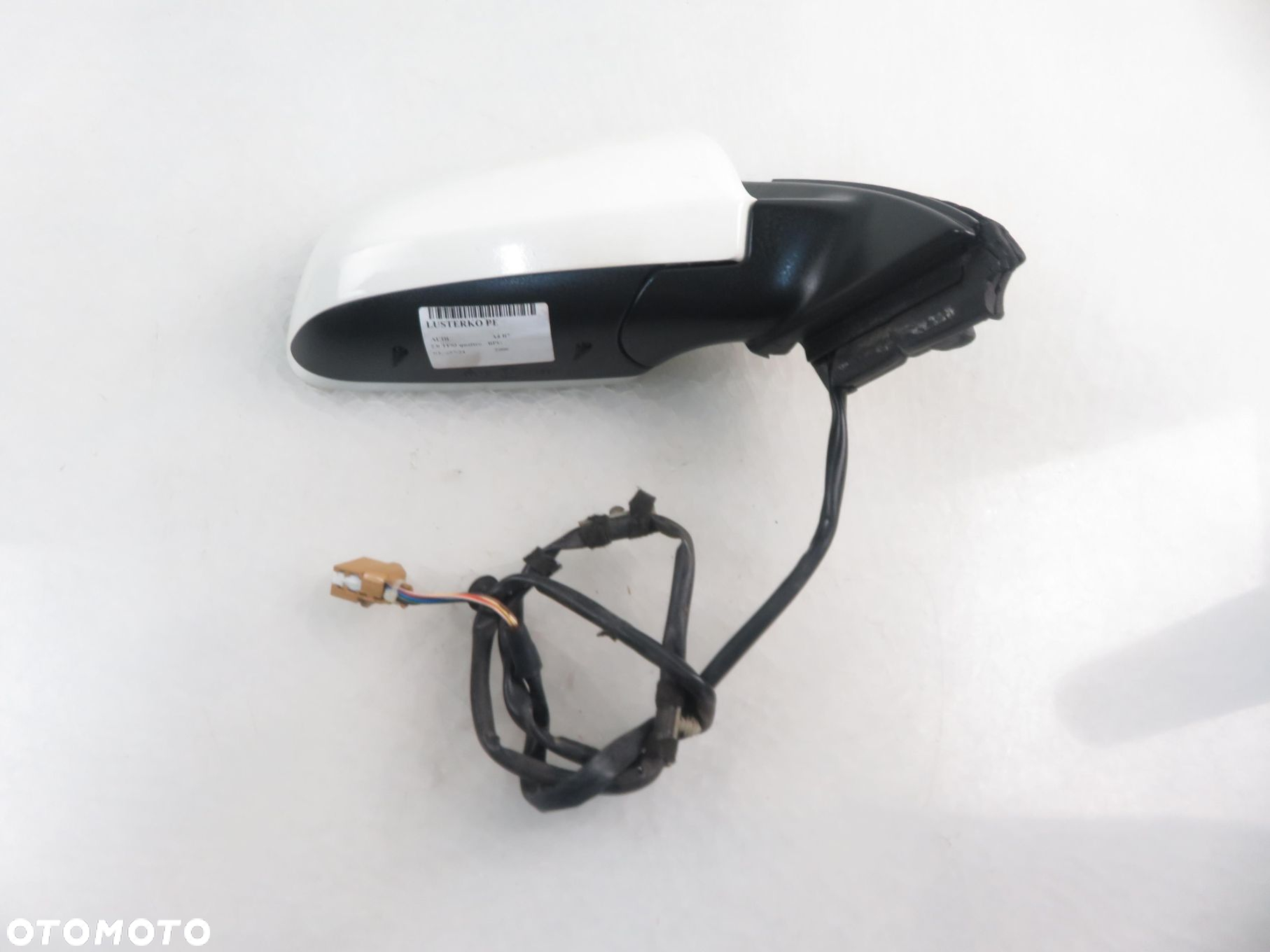 LUSTERKO PRAWE AUDI A4 B7 10 PIN - 2