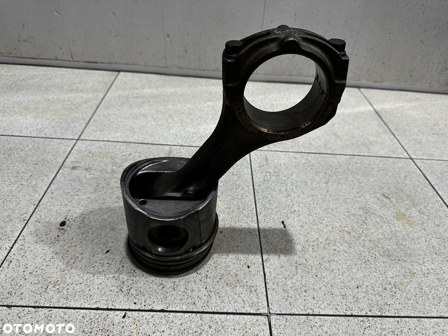 Tłok Kompletny Tłok Korbowód Iveco Stralis Cursor 8 504052291 - 1