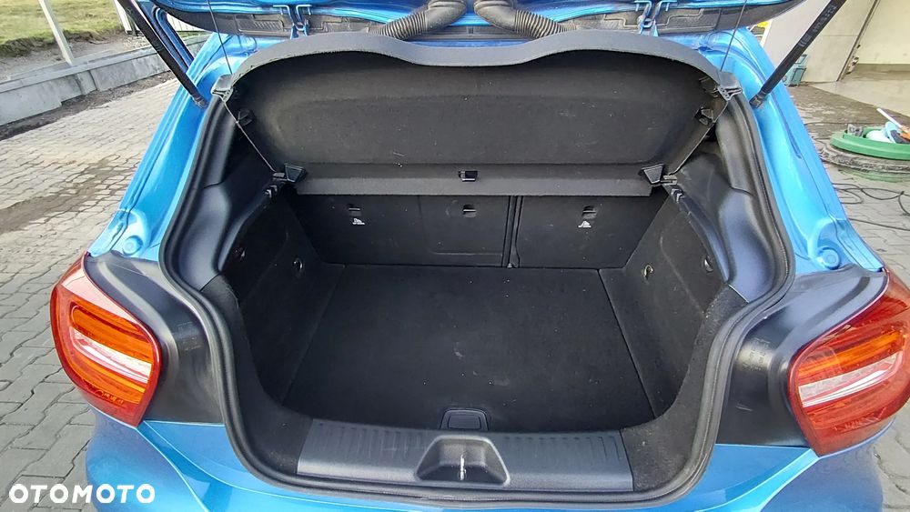 Mercedes-Benz Klasa A 180 CDI (BlueEFFICIENCY) AMG Sport - 10