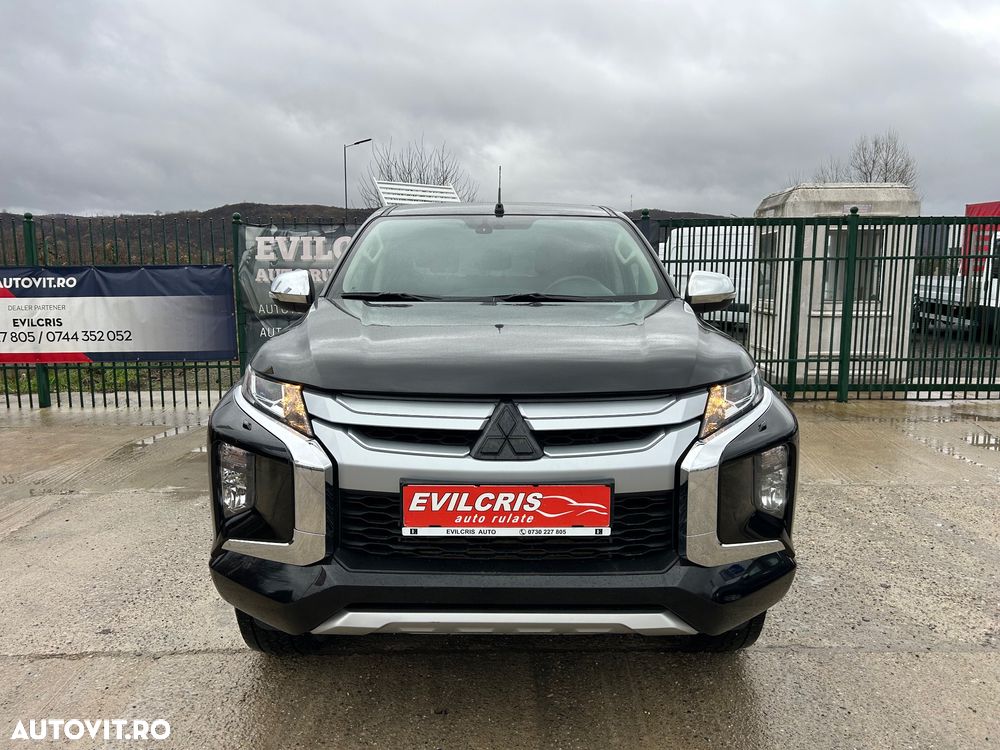 Mitsubishi L200 Double Cab 2.2 DI-D M/T Instyle - 9