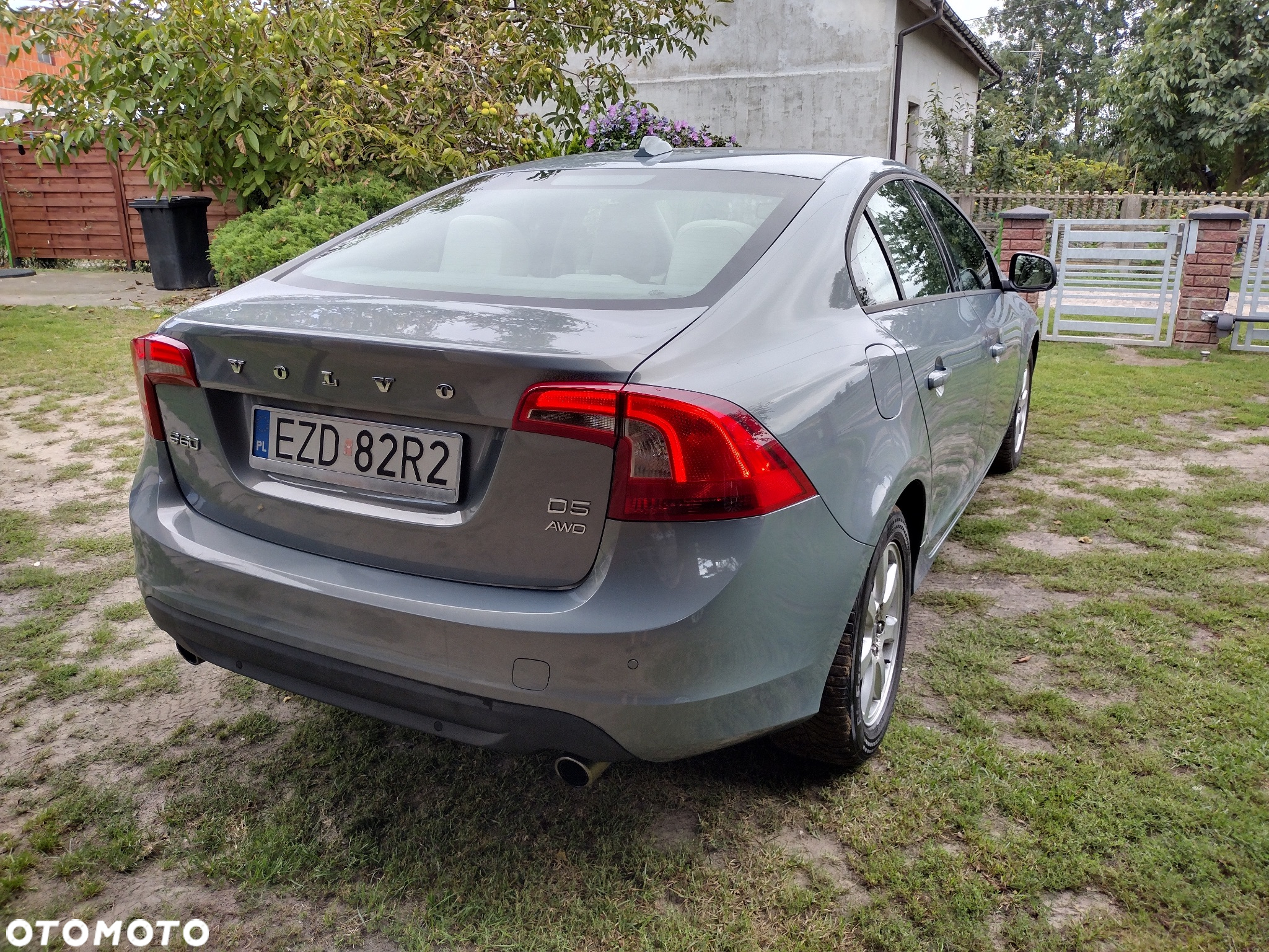 Volvo S60 D5 AWD Kinetic - 3