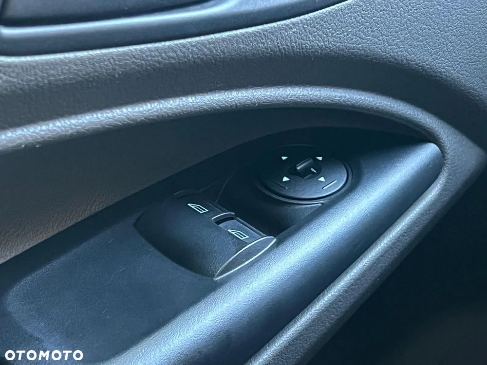 Ford Transit Connect - 15