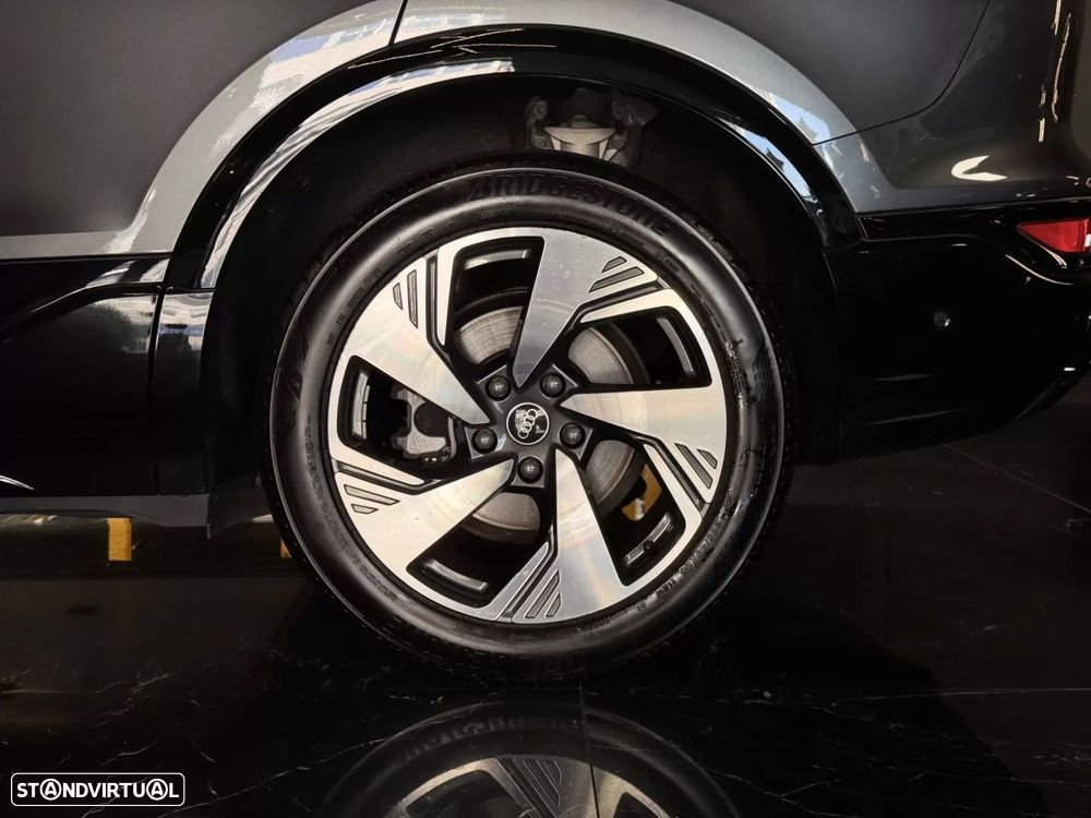 Audi Q6 e-tron 100 kWh Performance SE Business - 9
