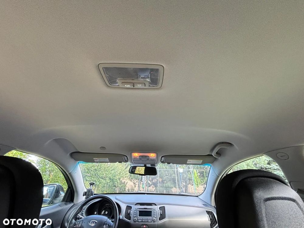 Kia Sportage 2.0 L - 6