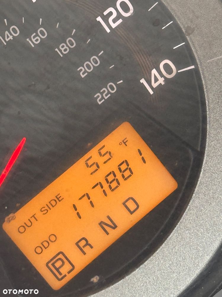 Toyota RAV4 - 7