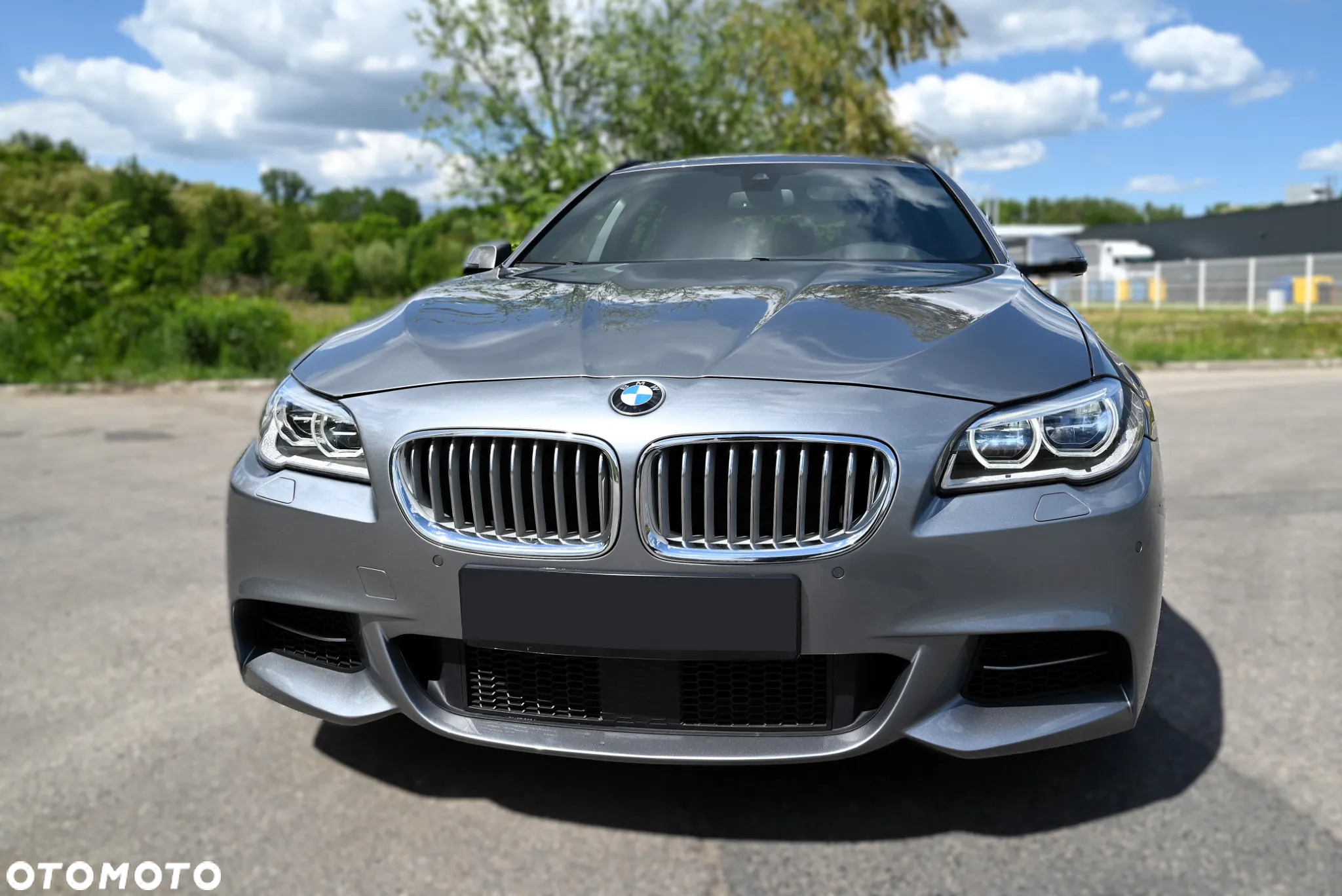 BMW Seria 5 M550d xDrive Touring Sport-Aut - 3