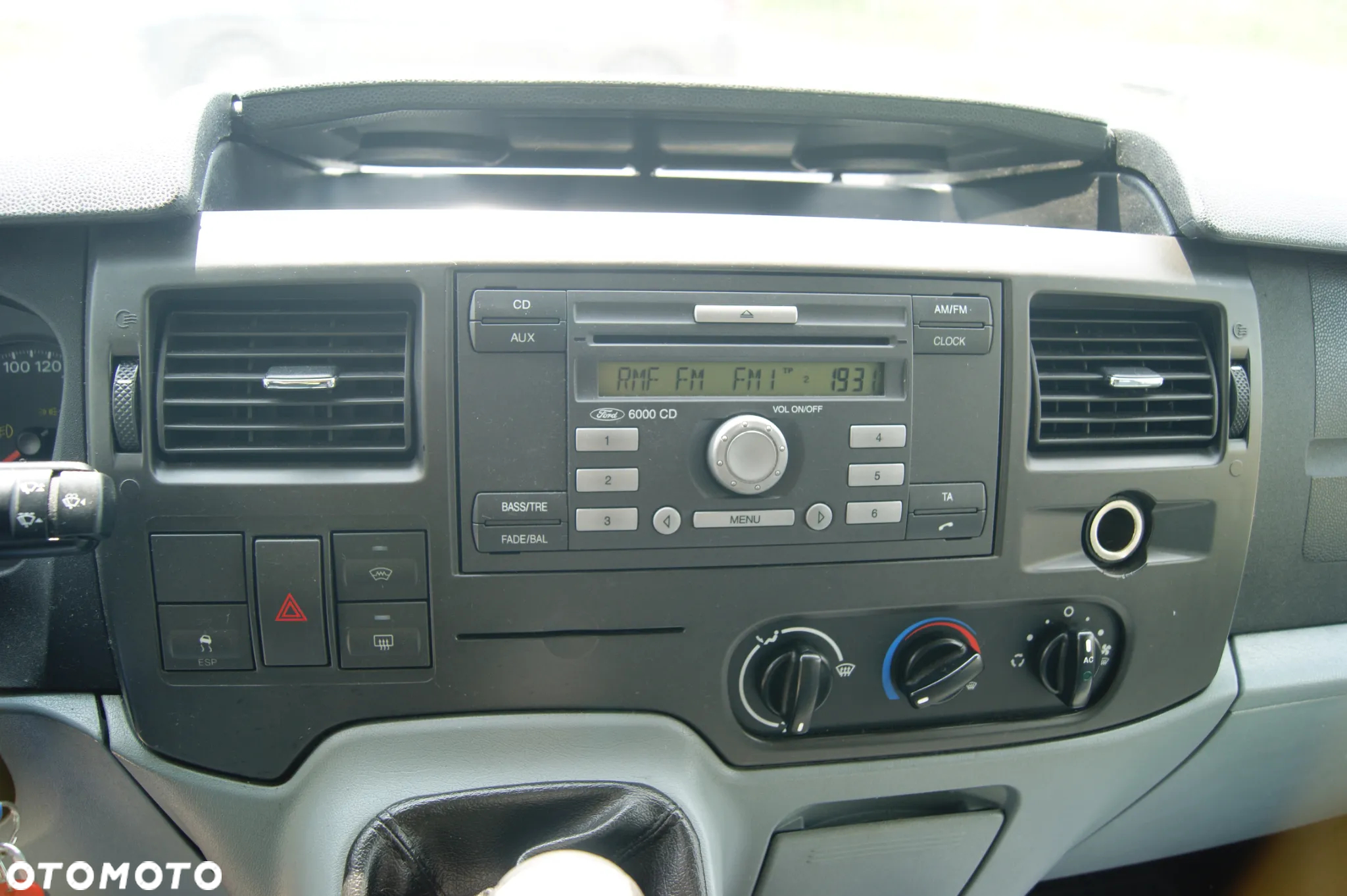 Ford Transit 300 K TDCi Pkw Basis - 21