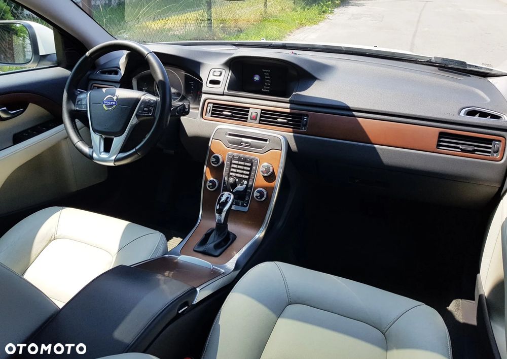 Volvo XC 70 T5 AWD Summum - 7