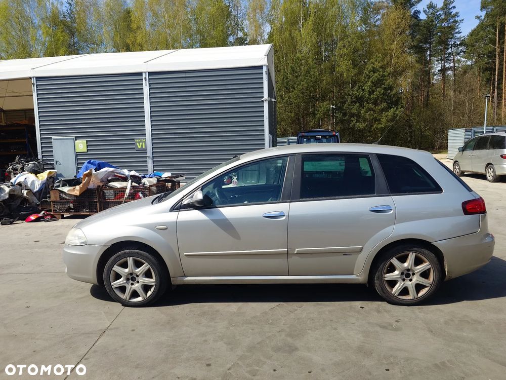 Fiat Croma 06R 2.4 147 KW NA CZĘŚCI - 2