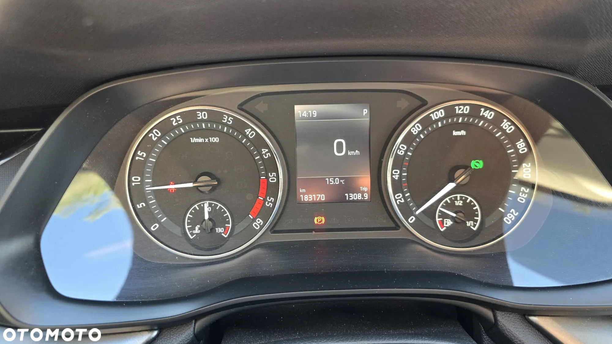 Skoda Octavia 2.0 TDI Ambition DSG - 22