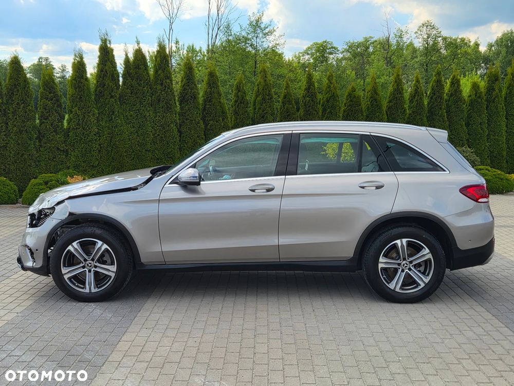 Mercedes-Benz GLC 220 d 4Matic 9G-TRONIC - 4