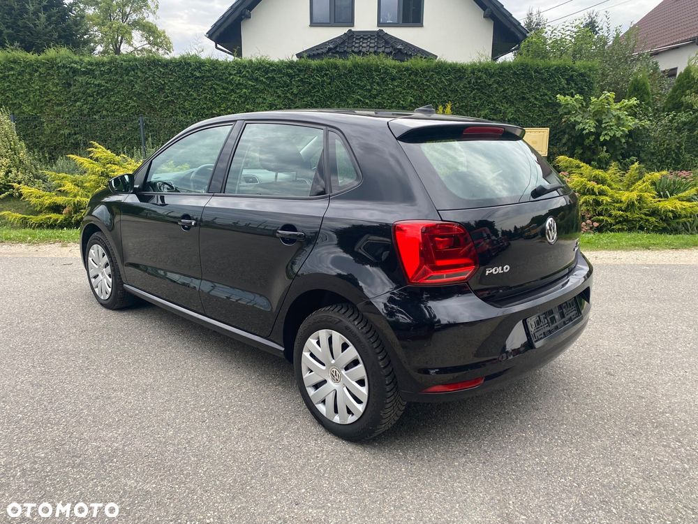 Volkswagen Polo 1.4 TDI (Blue Motion Technology) Comfortline - 18