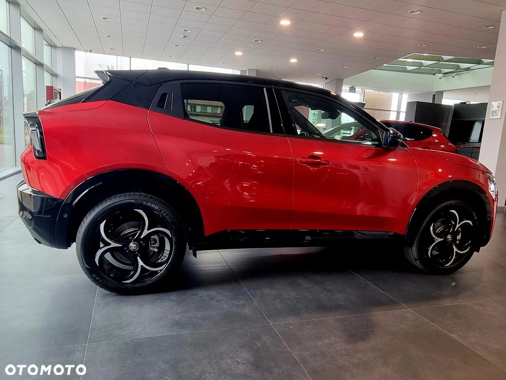 Alfa Romeo Junior 1.2 mHEV Ibrida Q4 eDCT - 4