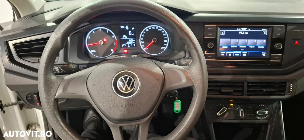 Volkswagen Polo 1.0 MPI Base - 8