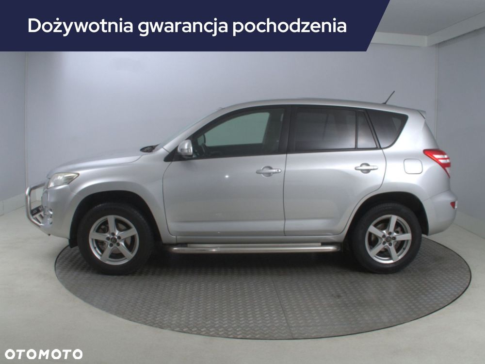 Toyota RAV4 - 4