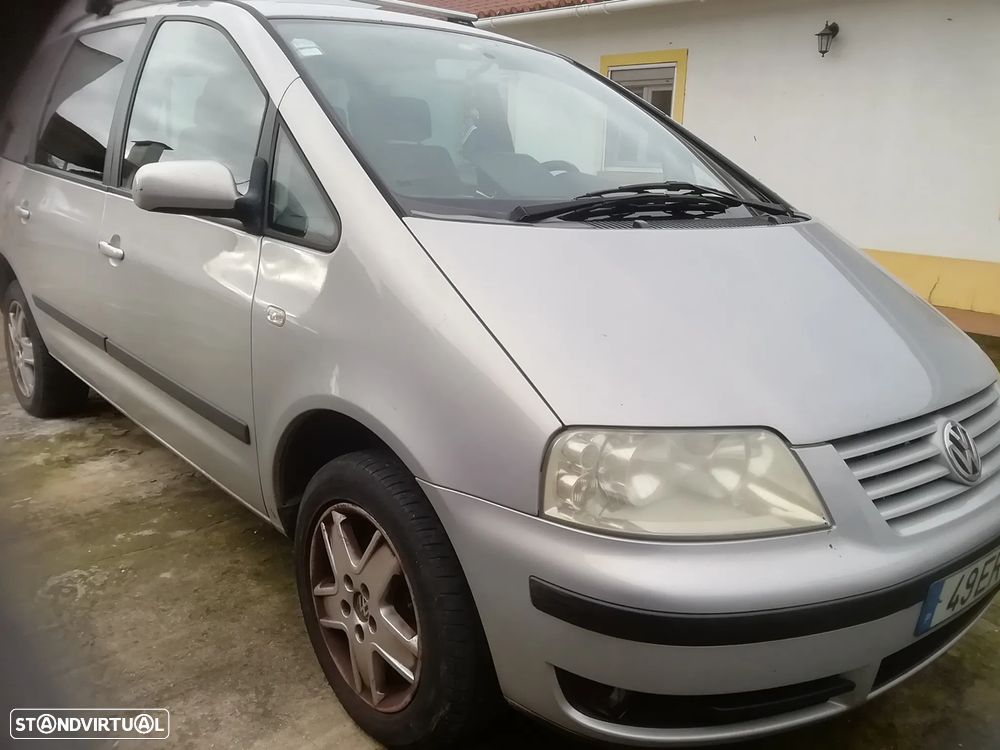 VW Sharan 1.9 TDI - 11