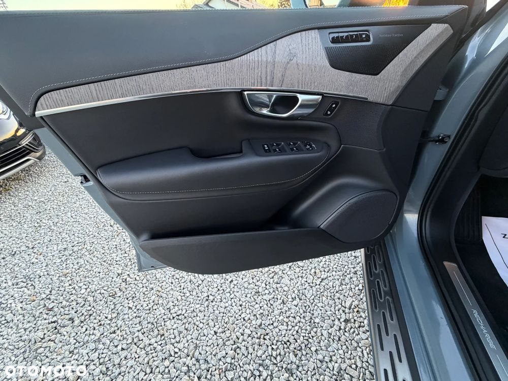Volvo XC 90 T8 AWD Recharge Ultimate Dark - 26