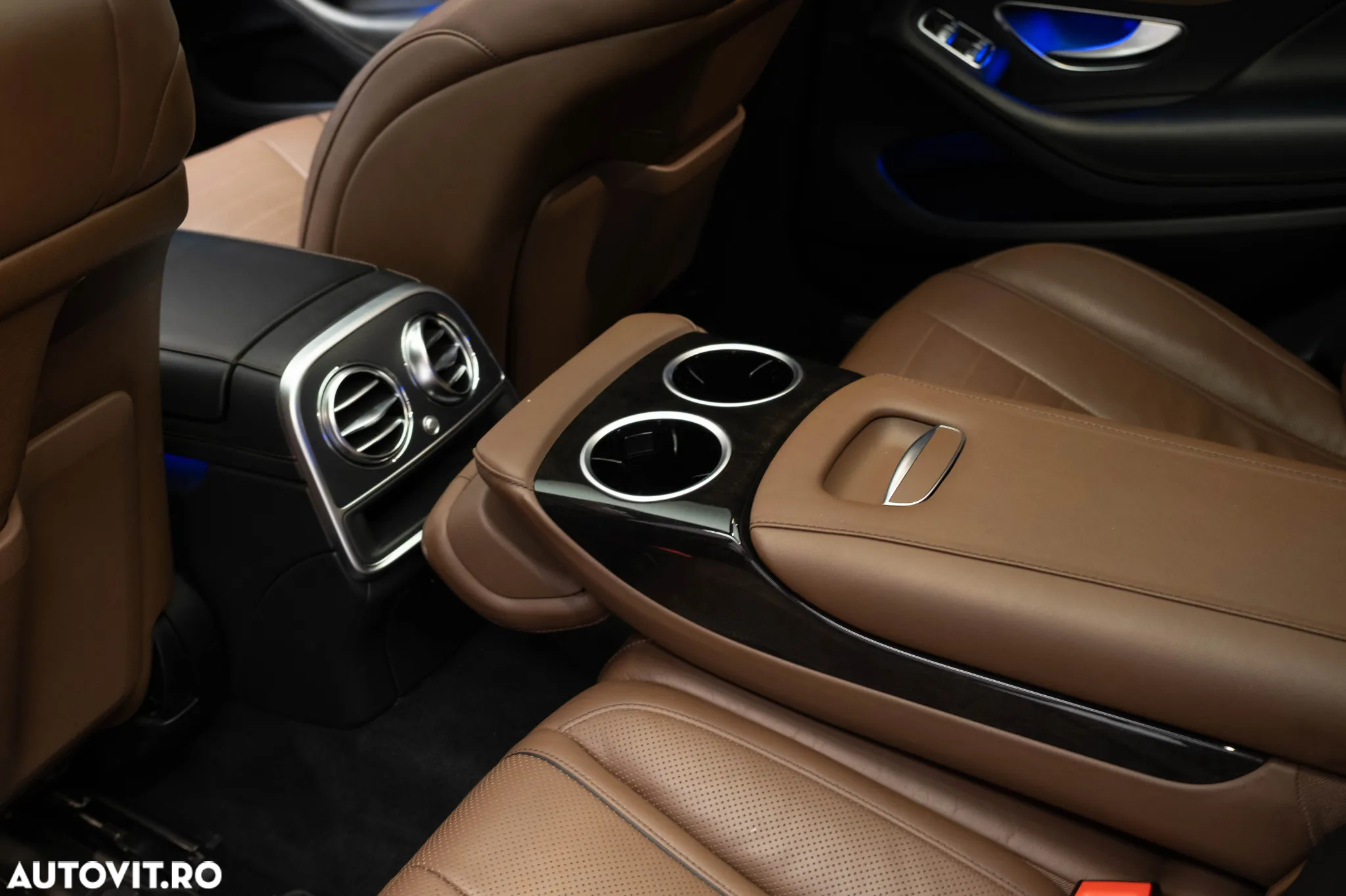 Mercedes-Benz S 400 d 4Matic 9G-TRONIC - 23
