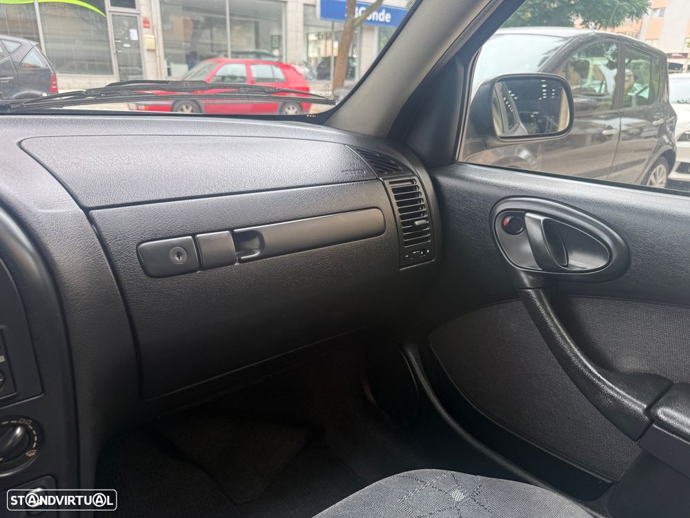 Citroën Xsara 1.4i Exclusive - 13