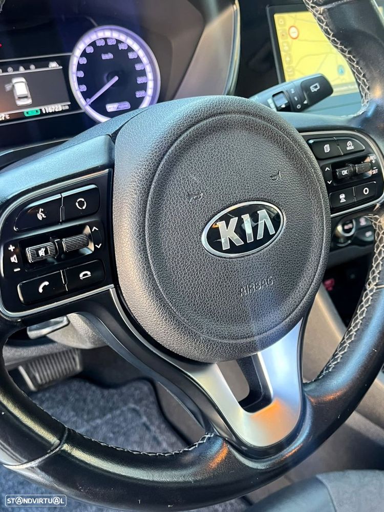 Kia Niro - 51