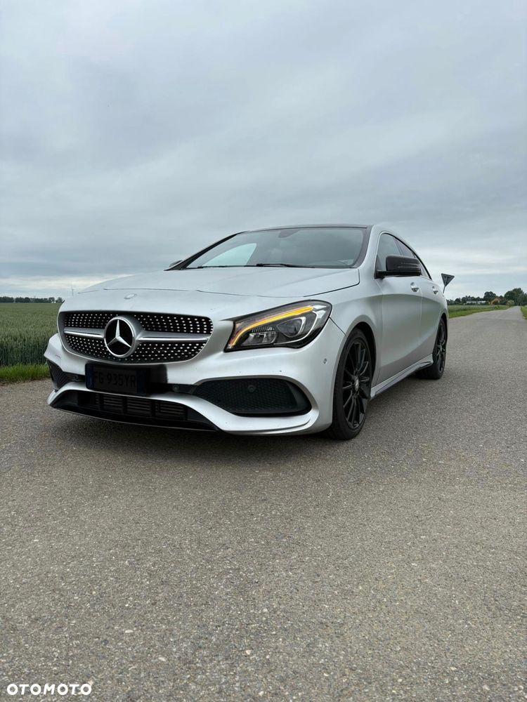 Mercedes-Benz CLA 200 (CDI) d 4Matic 7G-DCT AMG Line - 2