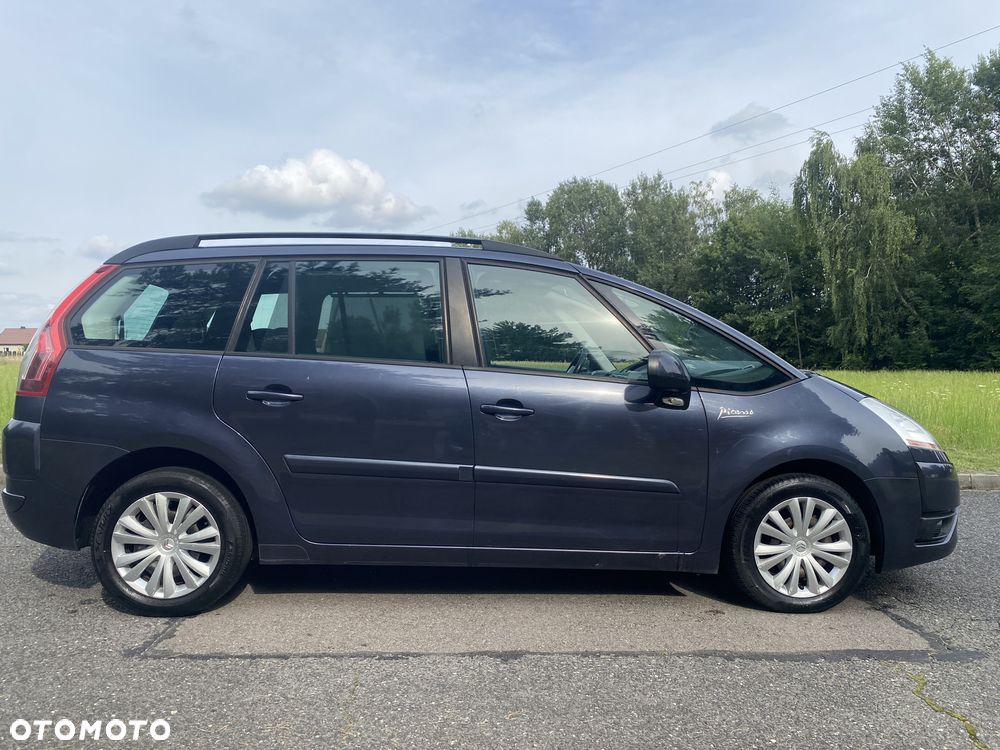 Citroën C4 Grand Picasso 1.8 16V Confort - 4
