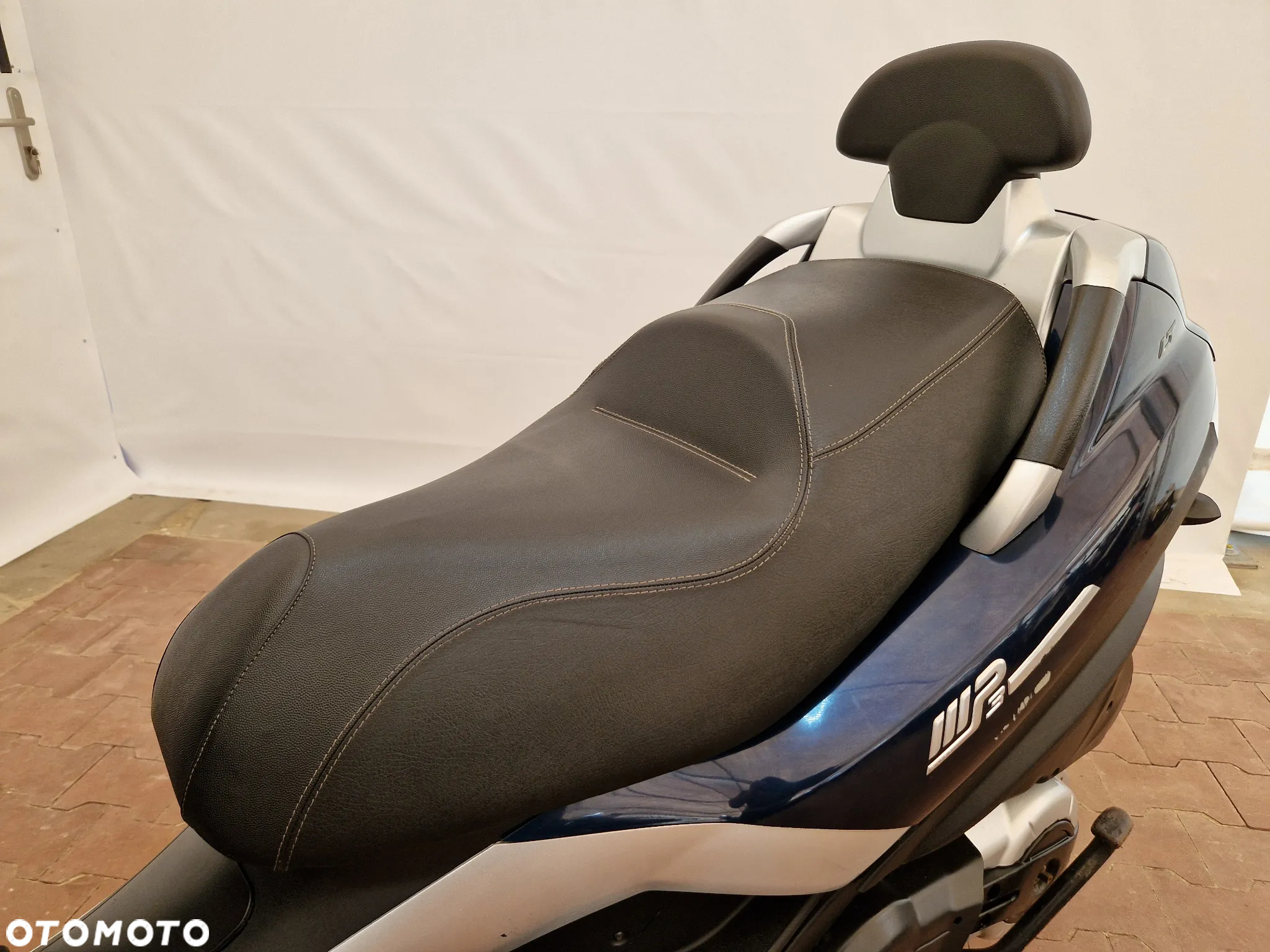 Piaggio MP-3 - 35