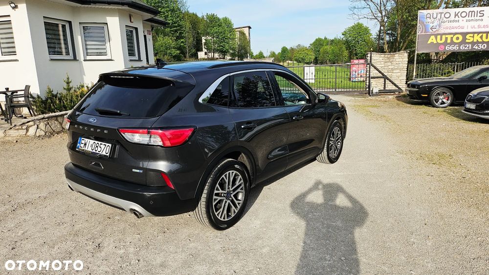 Ford Kuga 1.5 EcoBoost 4WD Titanium Plus - 11