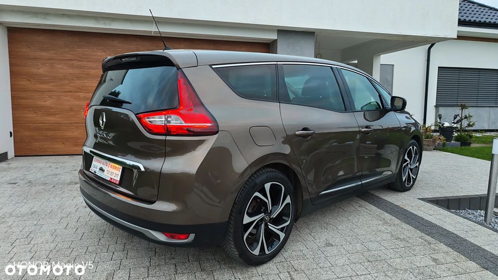 Renault Grand Scenic - 22