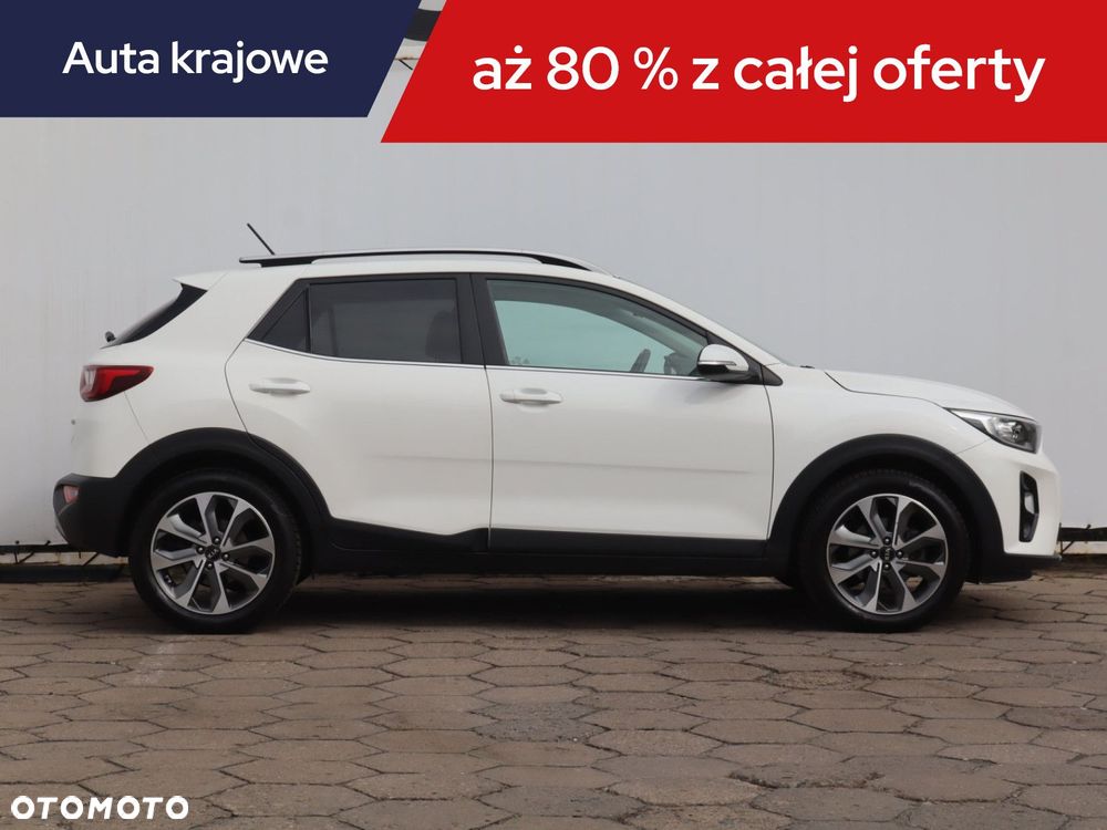 Kia Stonic - 8