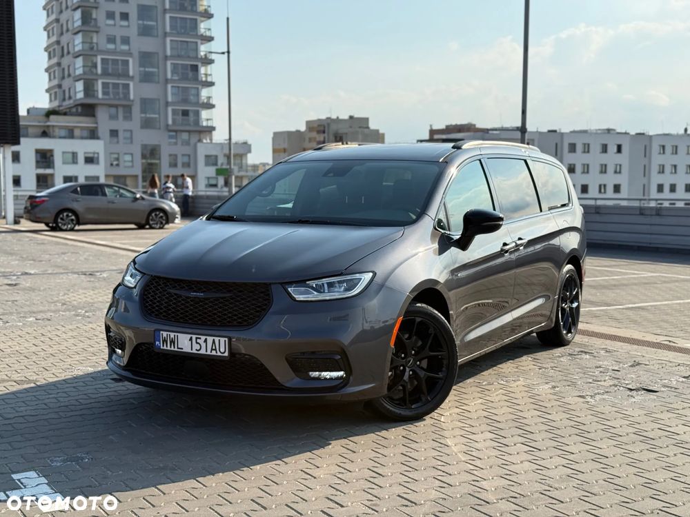 Chrysler Pacifica - 6