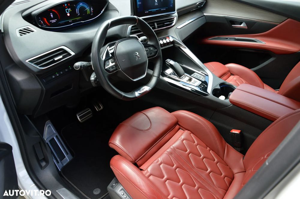 Peugeot 3008 PHEV 300 EAT8 4X4 GT - 28