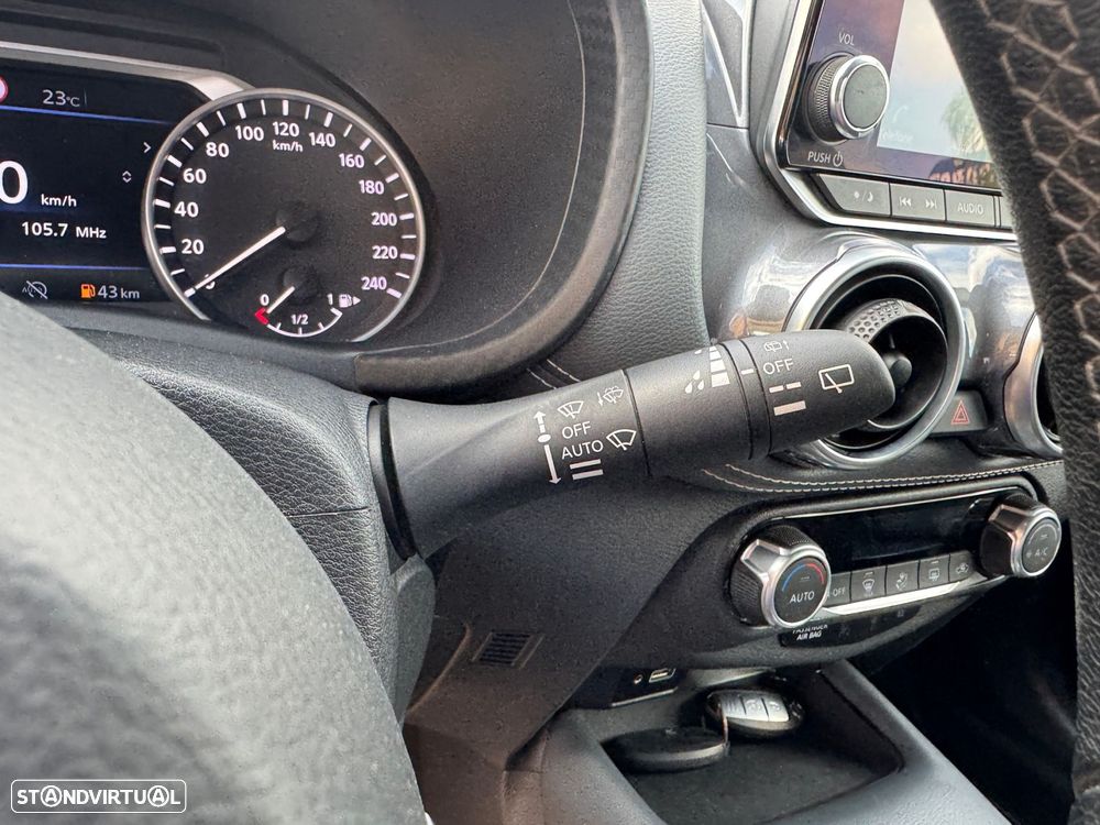 Nissan Juke 1.0 DIG-T N-Connecta - 16