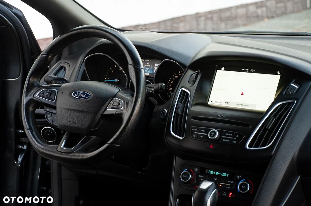 Ford Focus 2.0 TDCi ST-2 PowerShift - 18