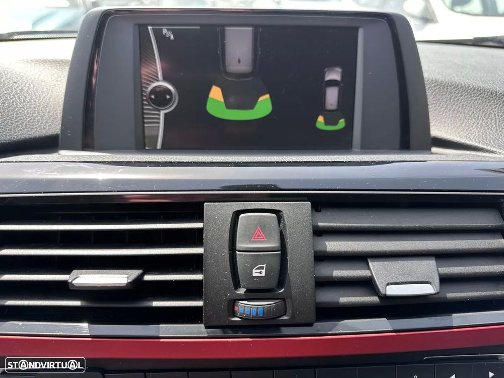 BMW 318 d Sport Line - 41