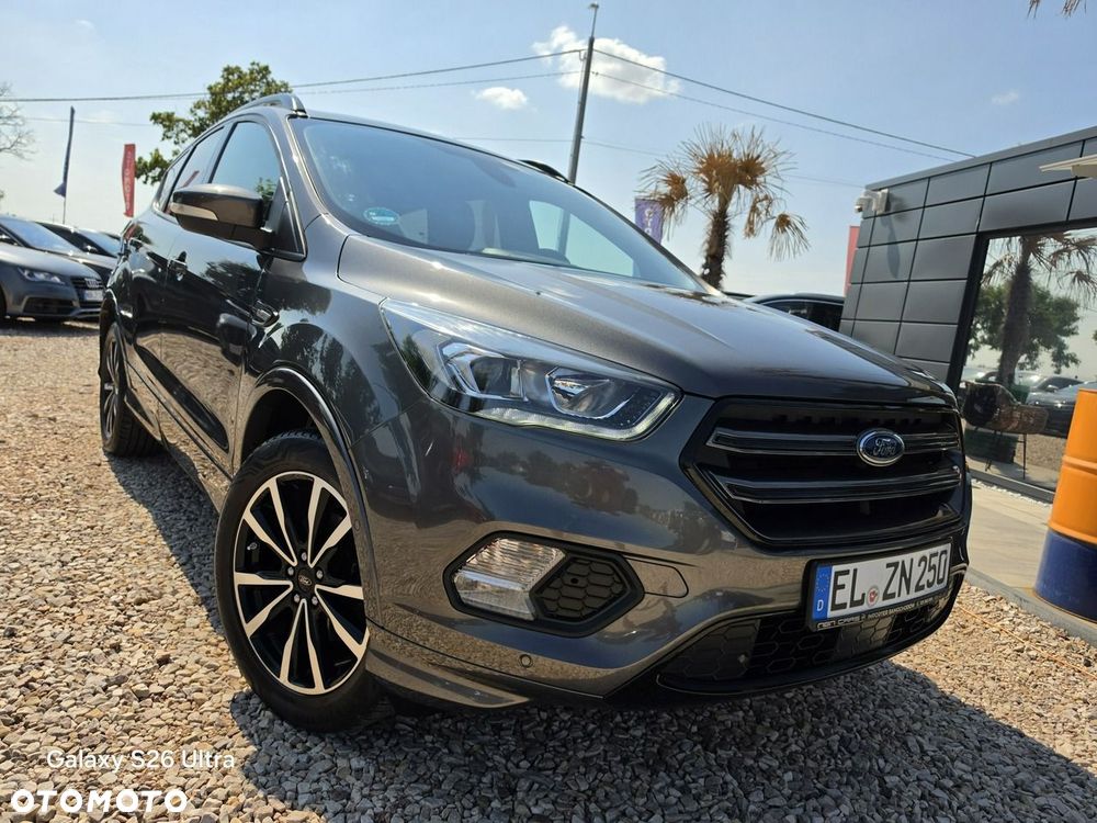 Ford Kuga 1.5 EcoBoost 2x4 ST-Line - 13