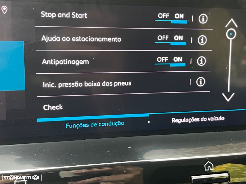 Citroën C4 PureTech 130 Stop&Start EAT8 FEEL PACK - 22