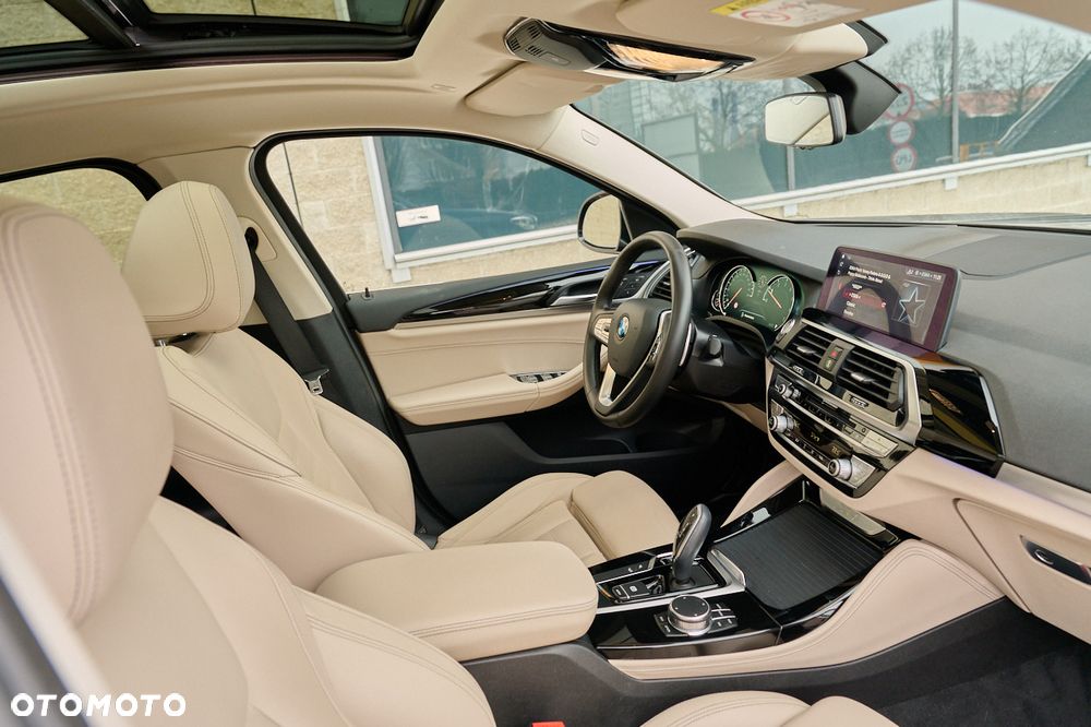 BMW X4 xDrive20i xLine sport - 28