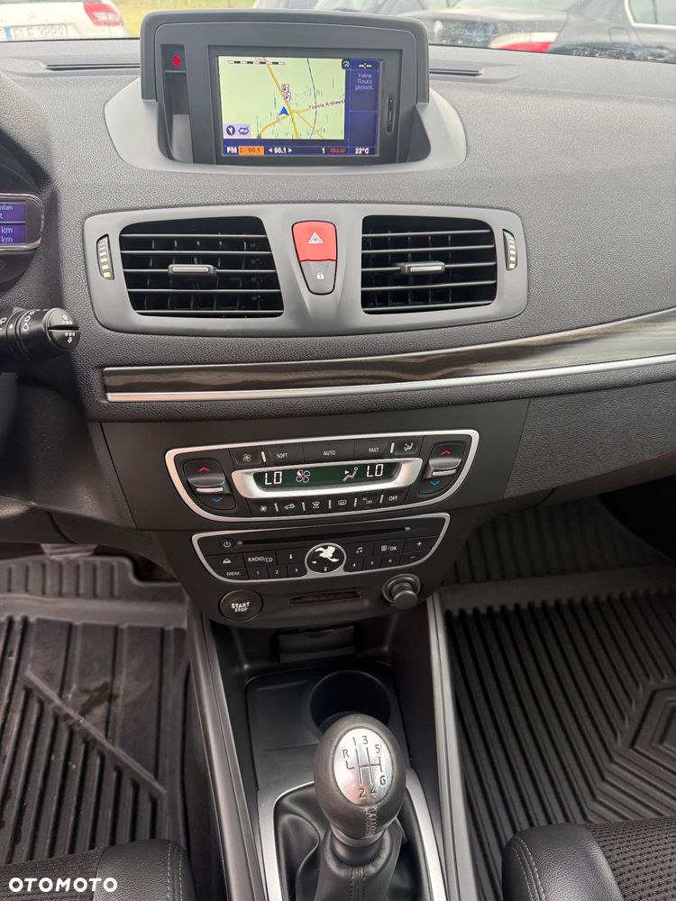 Renault Megane TCe 130 Night and Day - 15