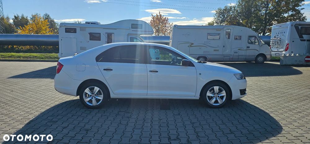 Skoda RAPID - 11