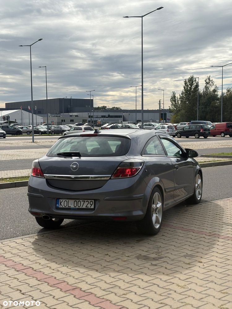 Opel Astra 2.0 Turbo Sport - 3