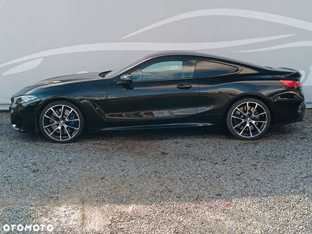 BMW Seria 8 - 17