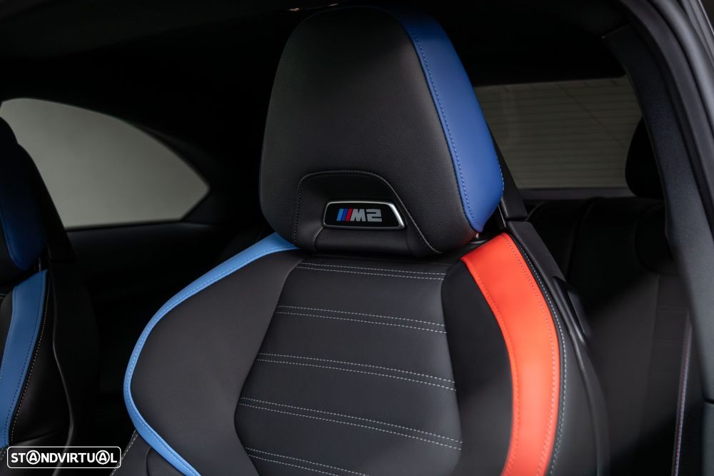 BMW M2 Auto - 34