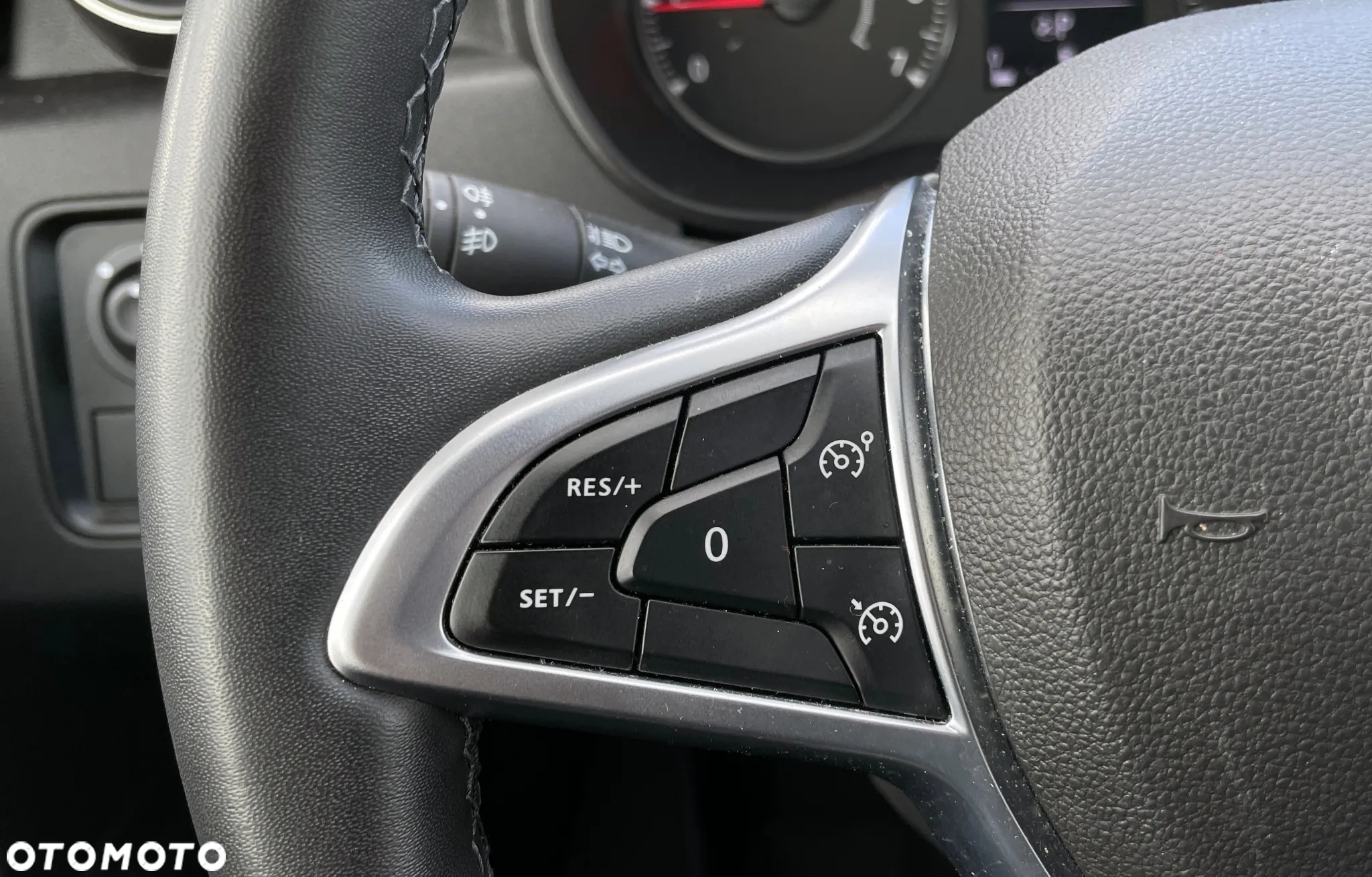 Dacia Duster 1.3 TCe Prestige EDC - 11